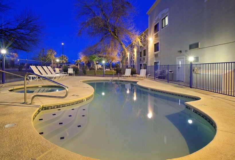 هتل Holiday Inn Express Tucson Airport, An Ihg