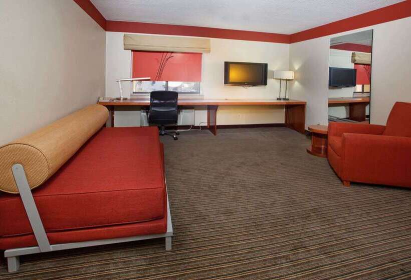 בית מלון כפרי Travelodge By Wyndham Columbus State University