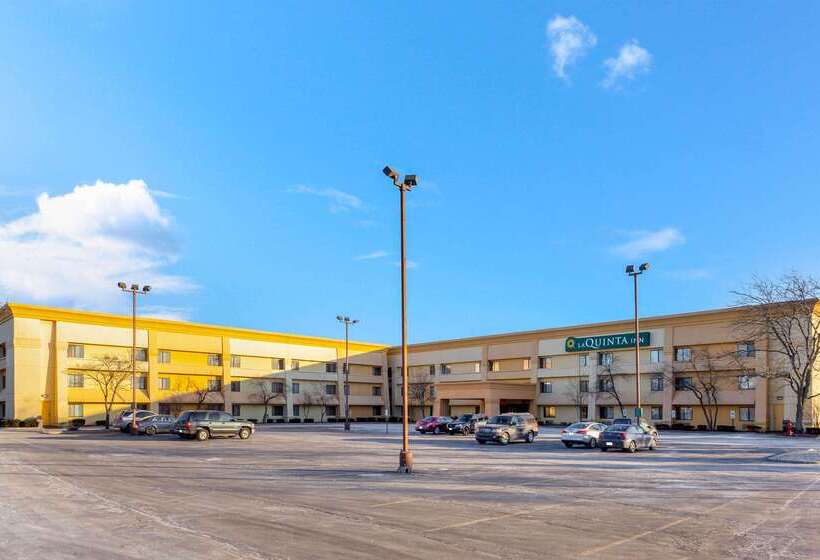 فندق La Quinta Inn By Wyndham Chicago Willowbrook