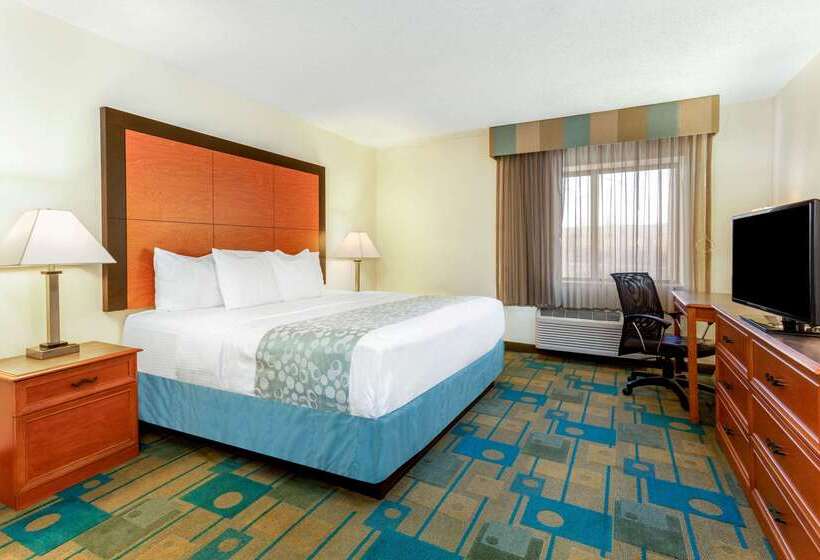 فندق La Quinta Inn By Wyndham Chicago Willowbrook