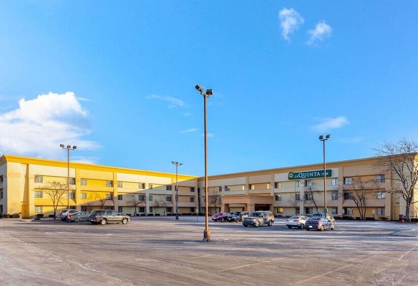 فندق La Quinta Inn By Wyndham Chicago Willowbrook