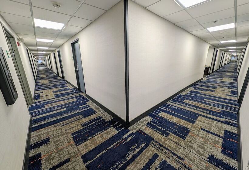 فندق La Quinta Inn By Wyndham Chicago Willowbrook