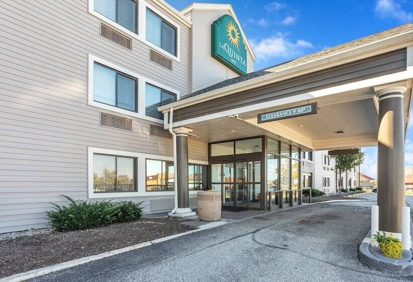 בית מלון כפרי La Quinta Inn By Wyndham Cleveland Independence
