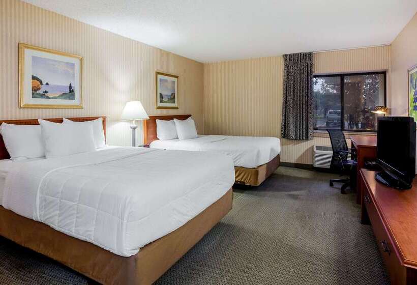 فندق La Quinta Inn By Wyndham Detroit Southgate