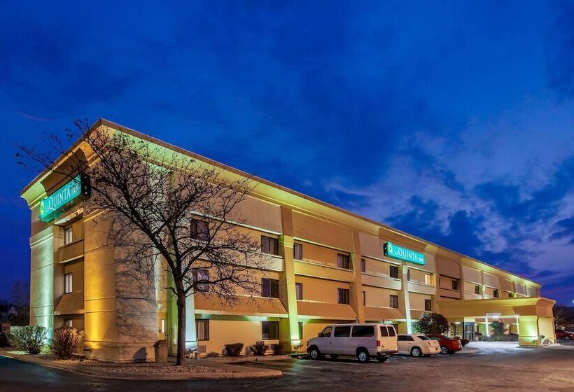 فندق La Quinta Inn By Wyndham Detroit Southgate