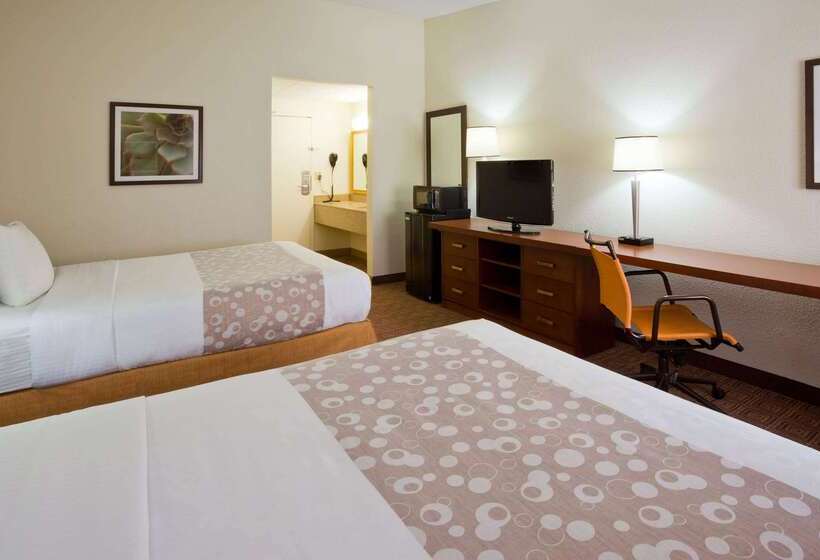 هتل La Quinta Inn By Wyndham Minneapolis Airport Bloomington