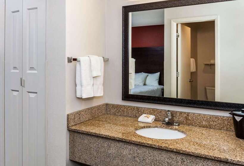 فندق La Quinta Inn By Wyndham Sheboygan