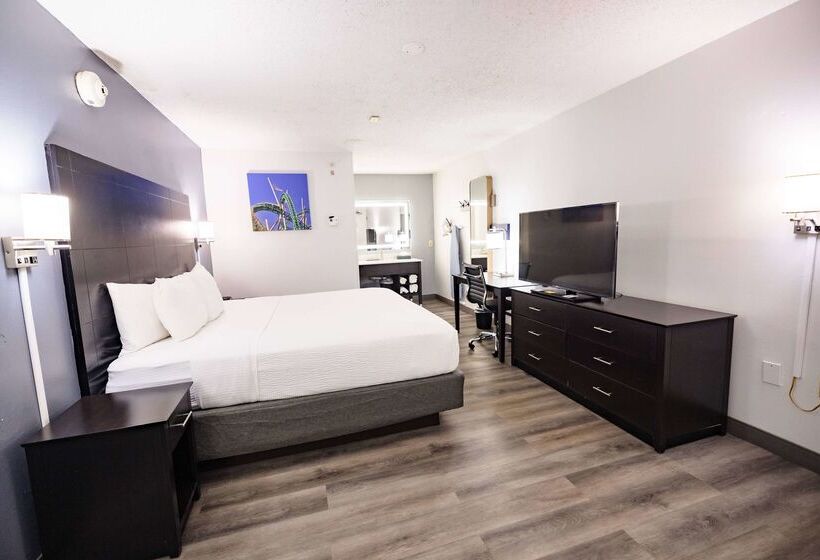 בית מלון כפרי La Quinta Inn By Wyndham Tampa Near Busch Gardens