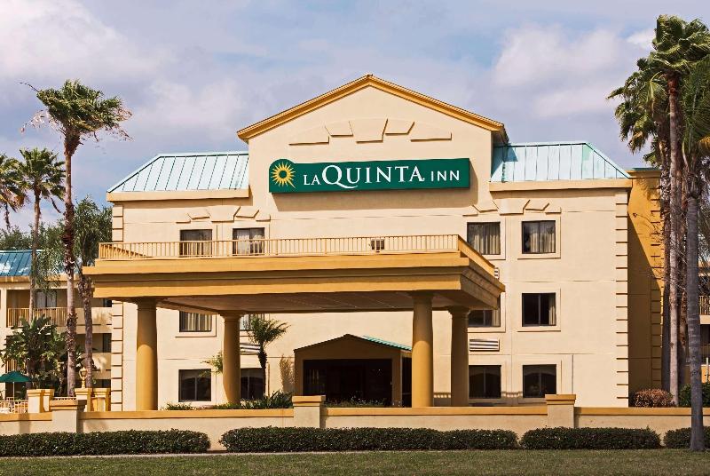 בית מלון כפרי La Quinta Inn By Wyndham Tampa Near Busch Gardens