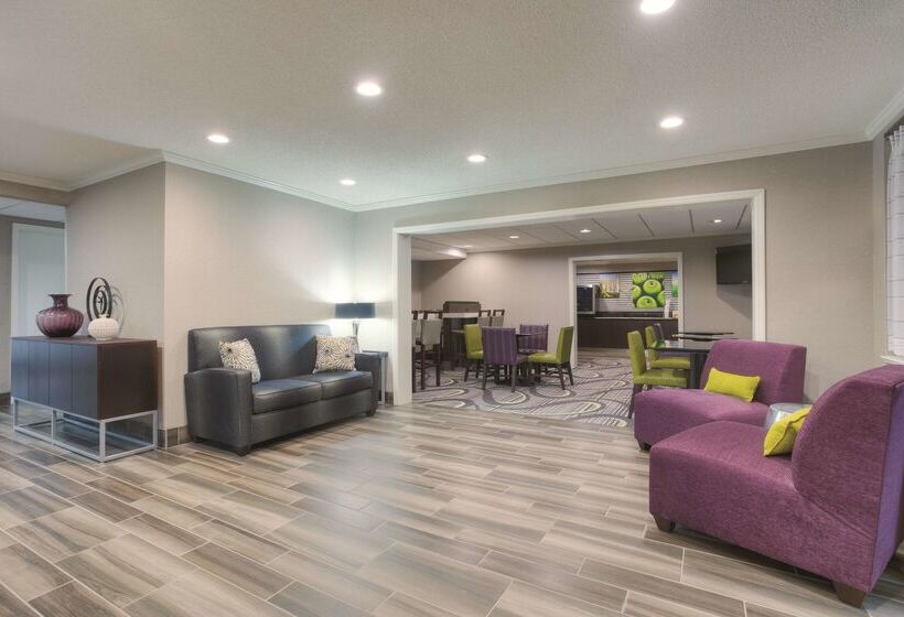 فندق La Quinta By Wyndham Atlanta Roswell