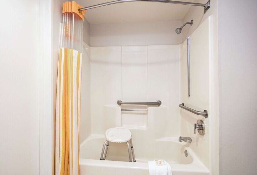 فندق La Quinta By Wyndham Atlanta Roswell