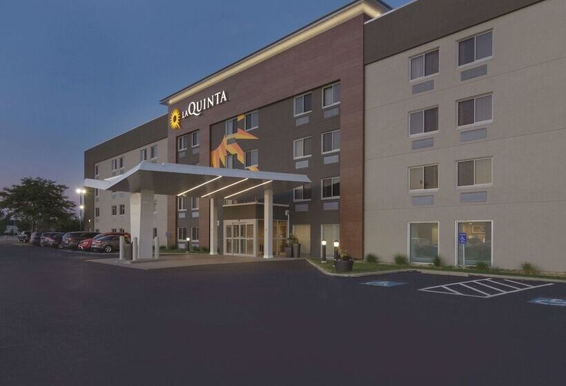 호텔 La Quinta By Wyndham Cleveland   Airport North