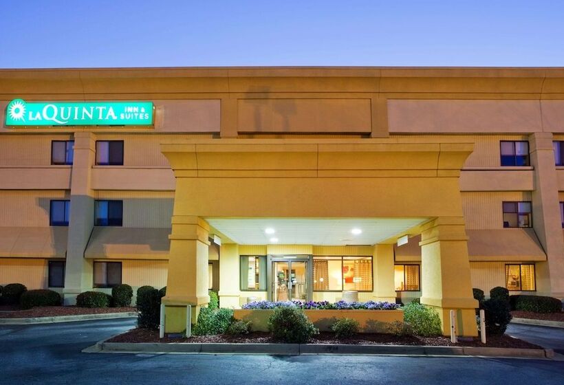 בית מלון כפרי Travelodge By Wyndham Columbus State University