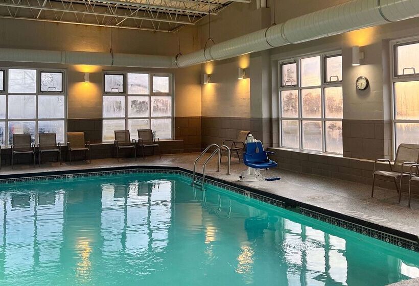 فندق La Quinta By Wyndham Detroit Utica