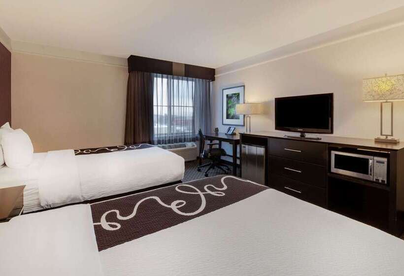 فندق La Quinta By Wyndham Detroit Utica
