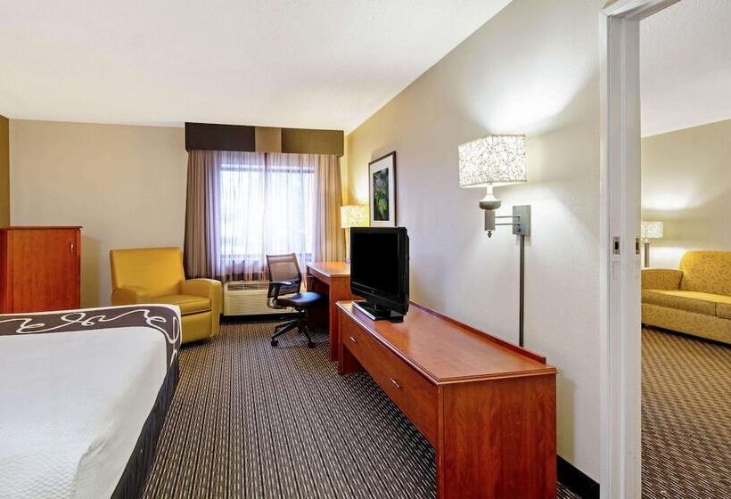فندق La Quinta By Wyndham Harrisburg Airport Hershey