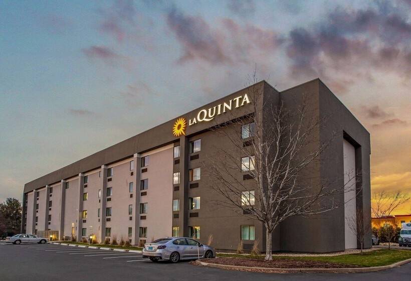 هتل La Quinta By Wyndham Hartford Bradley Airport
