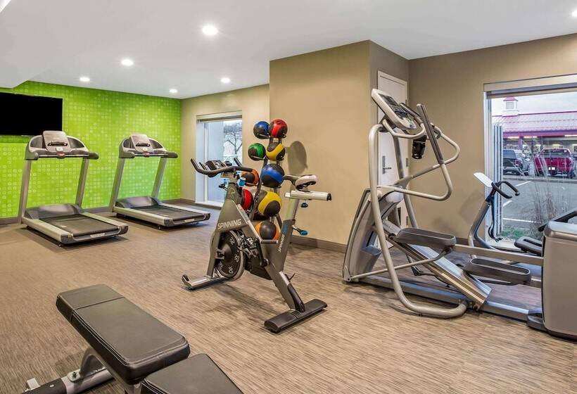 هتل La Quinta By Wyndham Hartford Bradley Airport