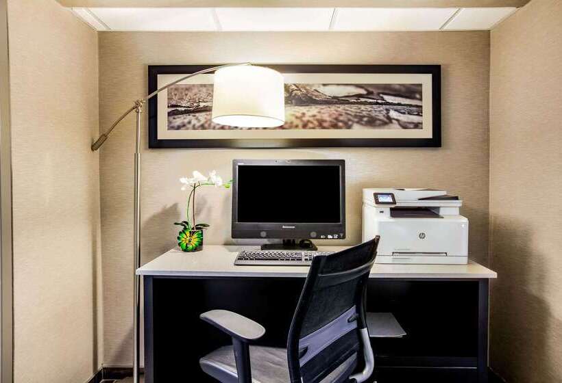 호텔 La Quinta By Wyndham Houston Baytown East