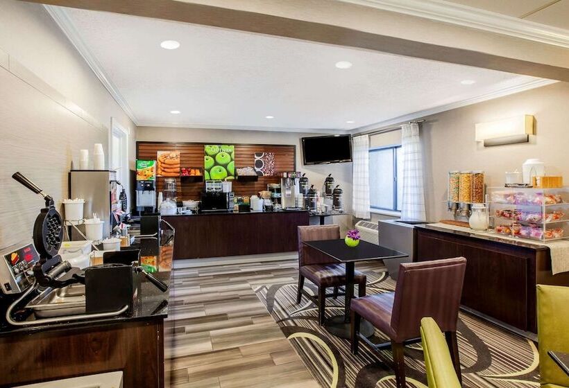 호텔 La Quinta By Wyndham Houston Baytown East