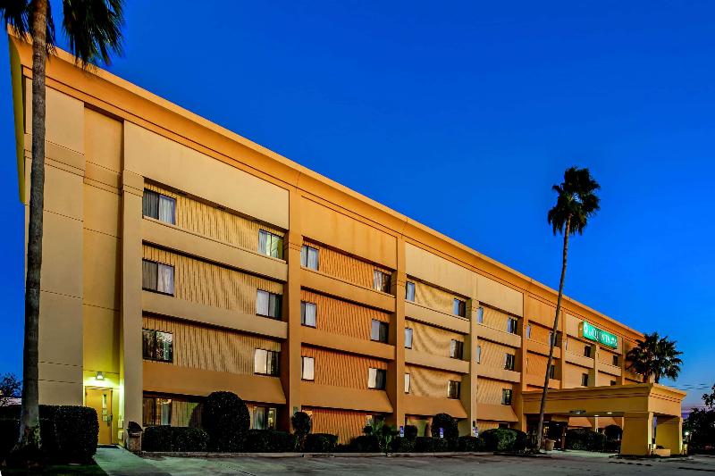 호텔 La Quinta By Wyndham Houston Baytown East