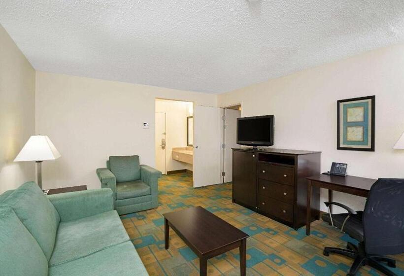 فندق La Quinta By Wyndham Jackson