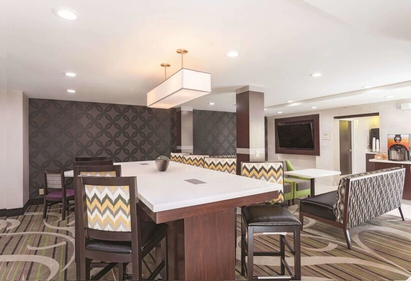 בית מלון כפרי La Quinta By Wyndham Knoxville North I 75