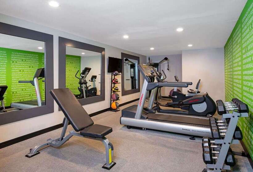 בית מלון כפרי La Quinta Inn & Suites By Wyndham Las Vegas Nellis