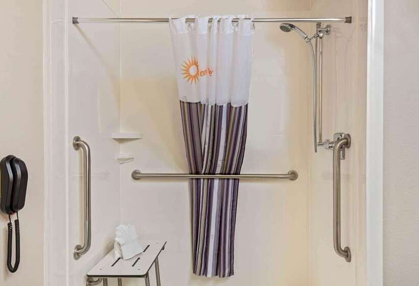 בית מלון כפרי La Quinta Inn & Suites By Wyndham Las Vegas Nellis