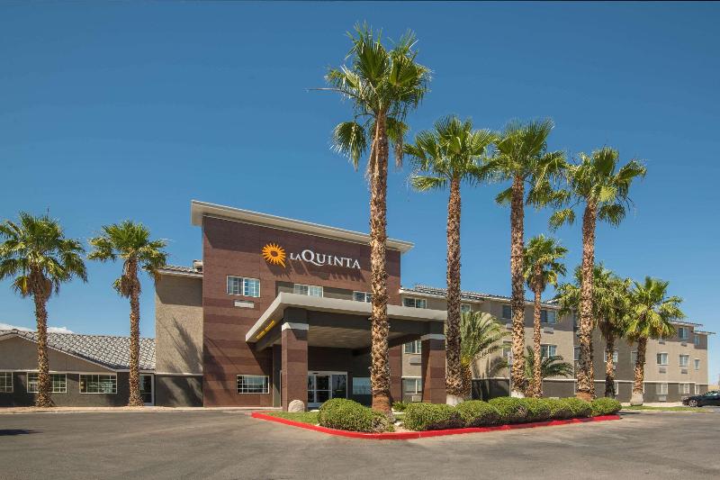 בית מלון כפרי La Quinta Inn & Suites By Wyndham Las Vegas Nellis
