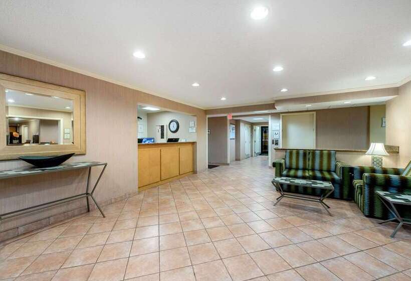 فندق La Quinta By Wyndham Mansfield Oh