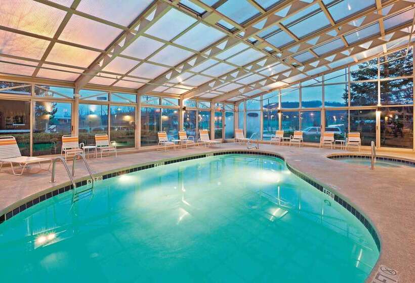 فندق La Quinta By Wyndham Mansfield Oh