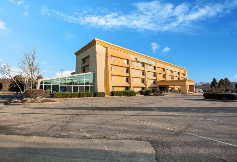 فندق La Quinta By Wyndham Mansfield Oh