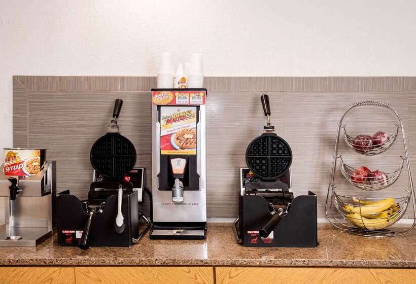 فندق La Quinta By Wyndham Melbourne Viera