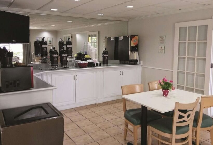 فندق La Quinta By Wyndham Melbourne Viera