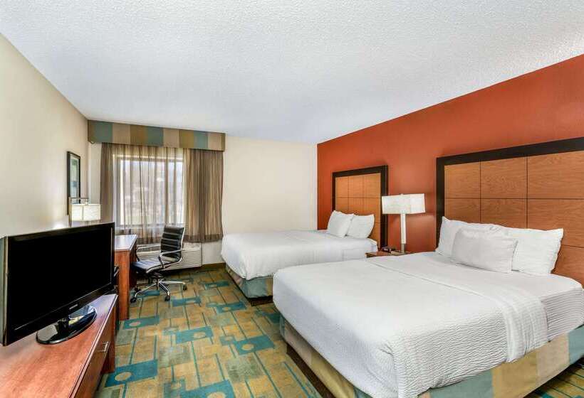 فندق Baymont By Wyndham Meridian