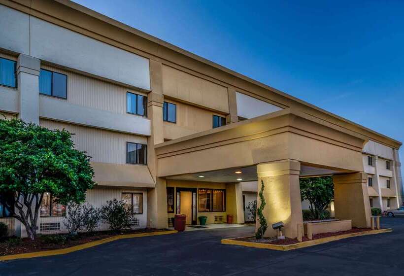 فندق Baymont By Wyndham Meridian