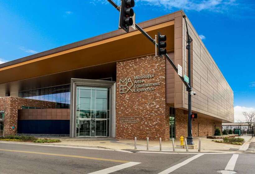 فندق Baymont By Wyndham Meridian