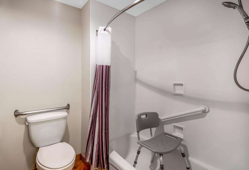 فندق Baymont By Wyndham Meridian