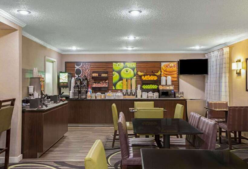 فندق La Quinta By Wyndham N Little Rock   Mccain Mall