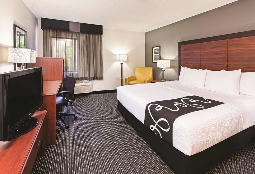 فندق La Quinta By Wyndham N Little Rock   Mccain Mall