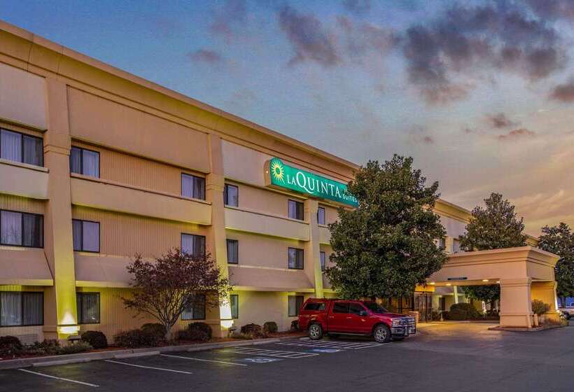 هتل La Quinta By Wyndham N Little Rock   Mccain Mall