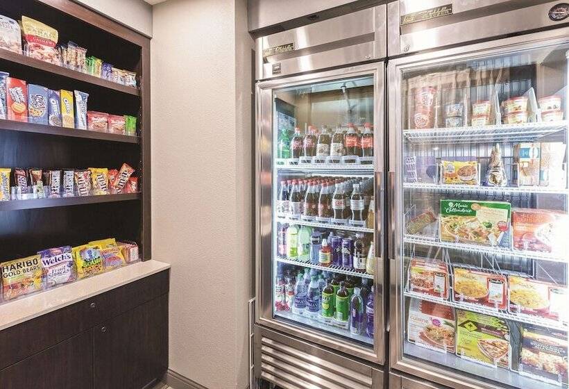 فندق La Quinta By Wyndham N Little Rock   Mccain Mall