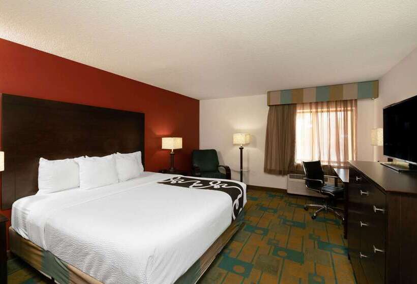 هتل La Quinta By Wyndham Nashville Airport