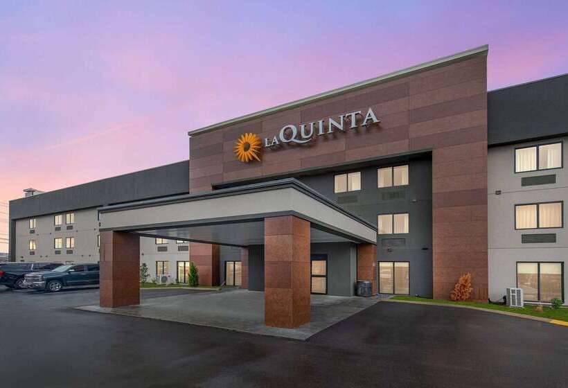 هتل La Quinta By Wyndham Nashville Airport