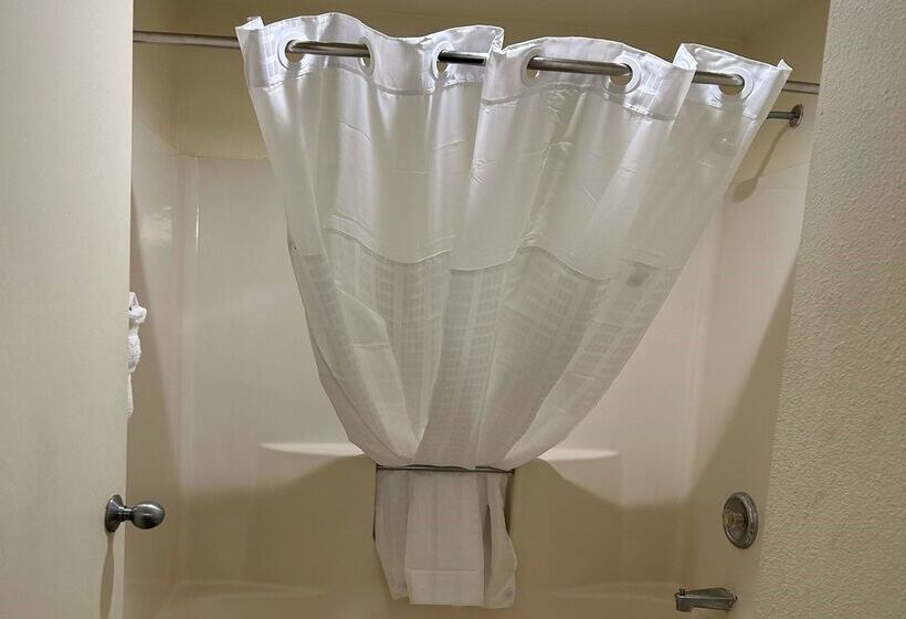 Отель La Quinta By Wyndham Orlando South