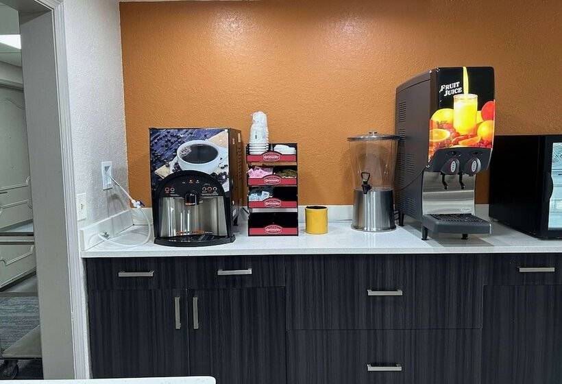 酒店 La Quinta By Wyndham Orlando South