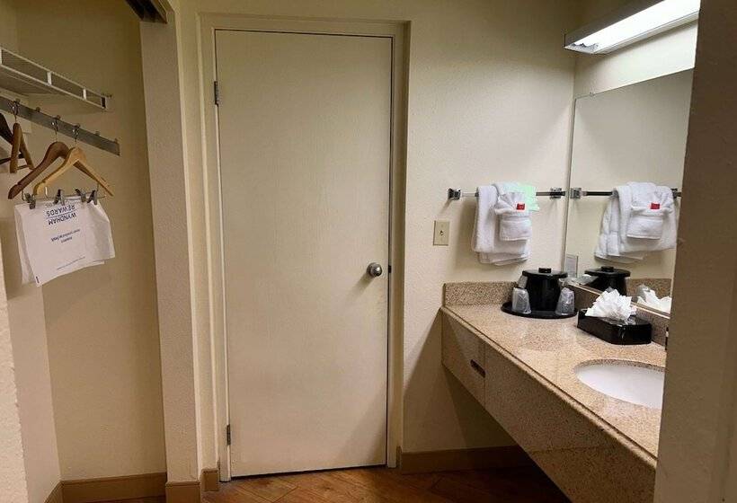 酒店 La Quinta By Wyndham Orlando South