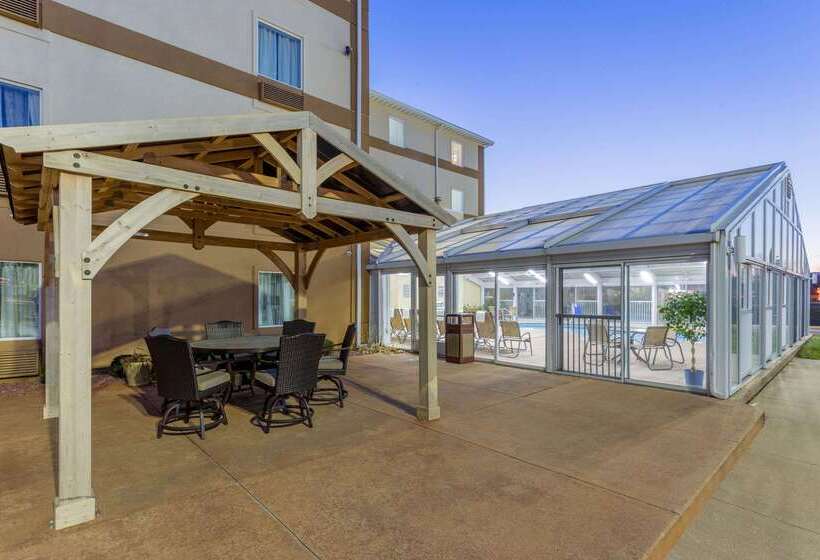 ホテル La Quinta By Wyndham Rockford