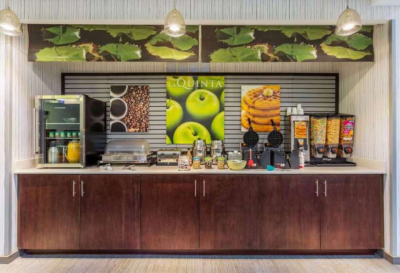 ホテル La Quinta By Wyndham Rockford